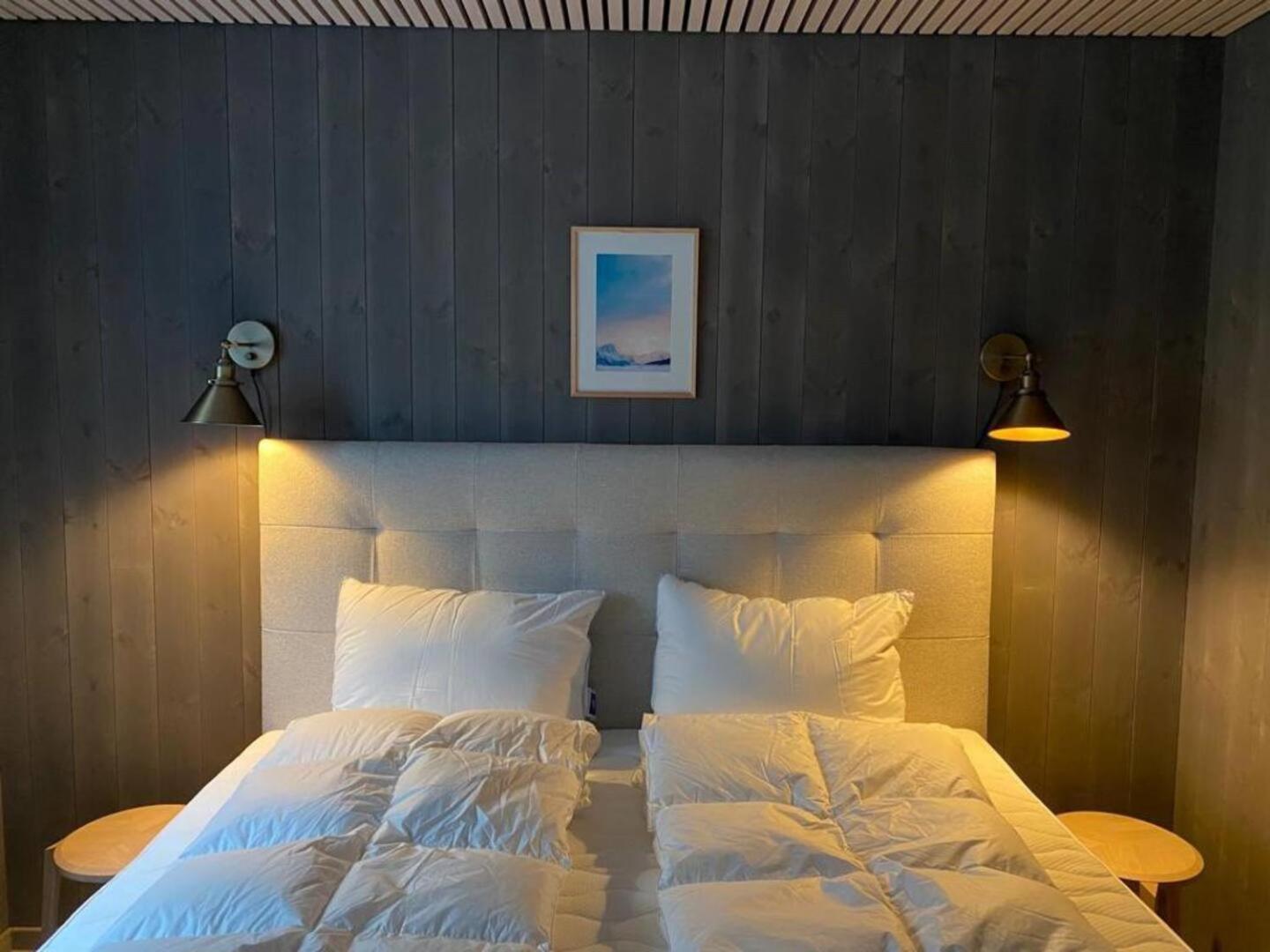Waterfront Apartment With Panoramic Sea View Henningsvaer Bagian luar foto